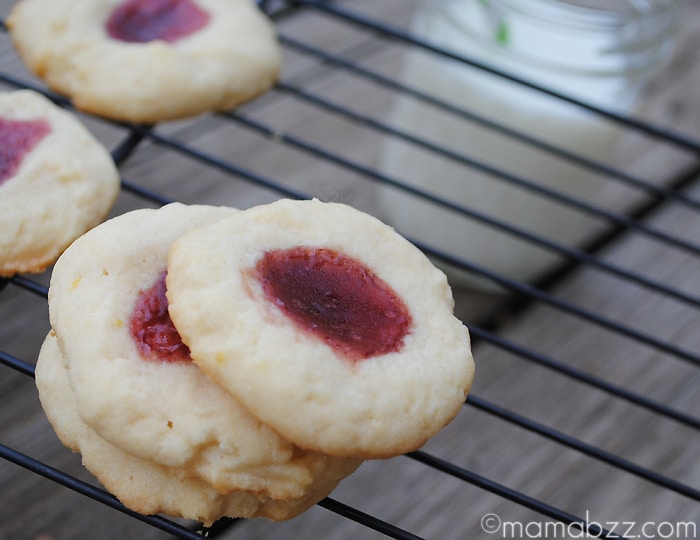 Raspberry lemon tea cookies