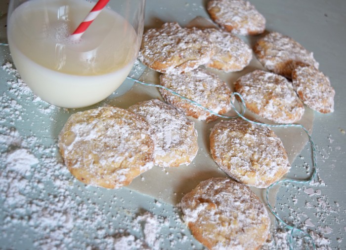 Butter Almond Snowball Christmas Cookies Recipe