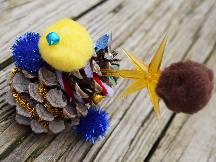 Make Christmas trees out of pinecones, using glue, pipe cleaners, and all sorts of festive embellishments. A pinecone Christmas tree is a great little holiday craft for kids. They also make the cutest, most memorable decorations.