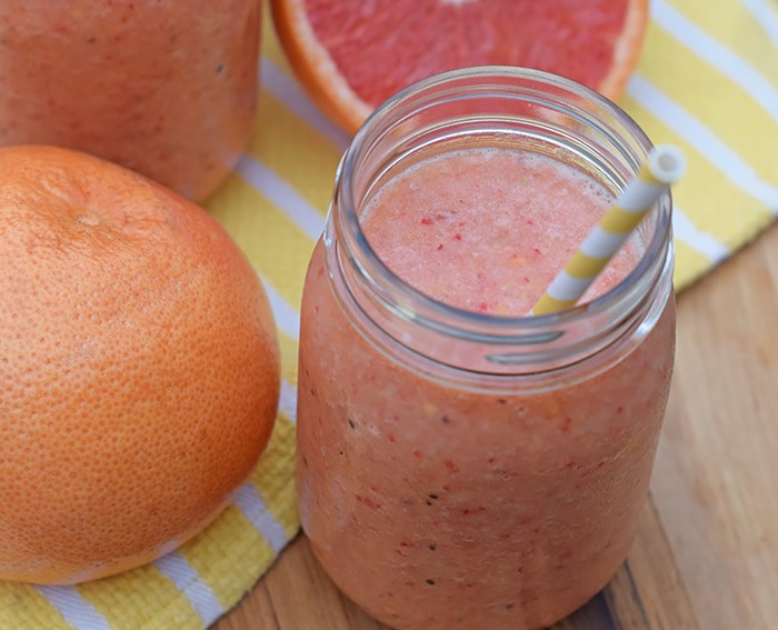 Easy Grapefruit, Berry, and Tropical Fruit Smoothie Recipe