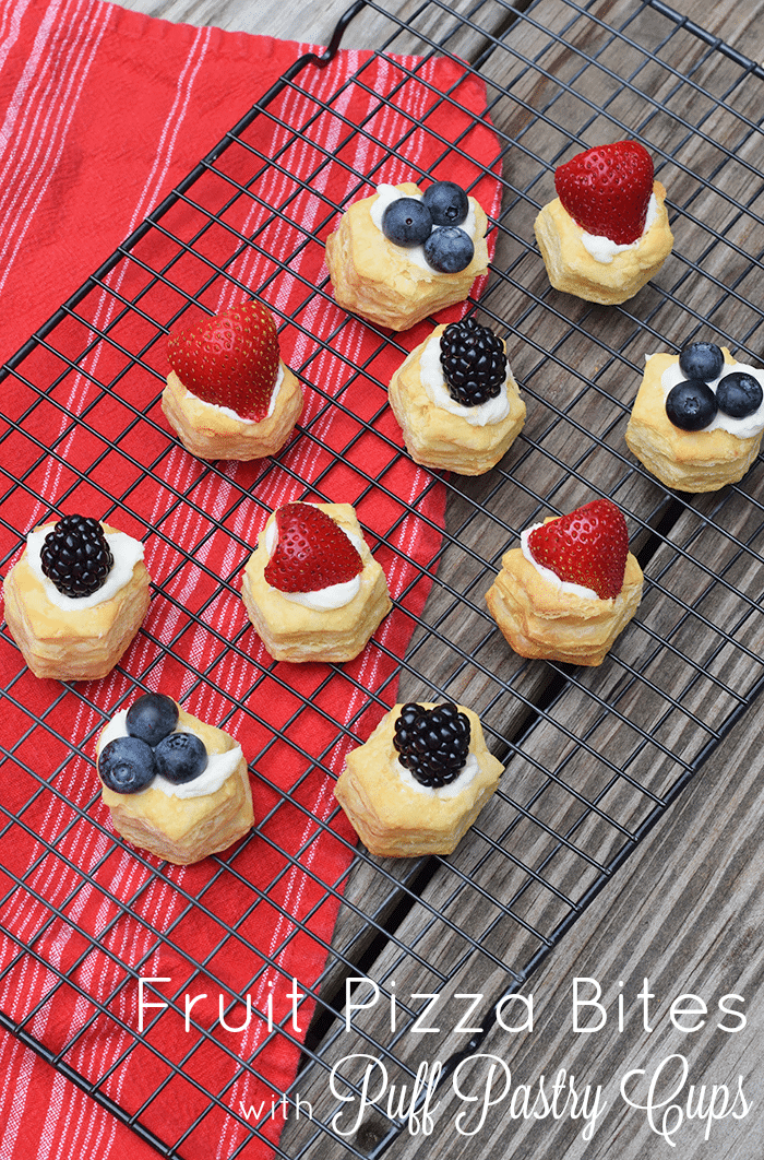 Fruit Pizza is one of my family’s favorite desserts. Fruit Pizza Bites, made with strawberries, blueberries, and blackberries, is a spin-off made with Puff Pastry Cups, and it’s so kid-friendly to make, perfect for summer. Grab the printable recipe!