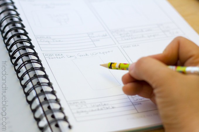 Where would I be without my planner? I love my Happy Planner, and my semi-obsession led me to compile a list of free or super cheap DIY planner supplies and printables. Get all sorts of planner ideas to feed your own obsession!