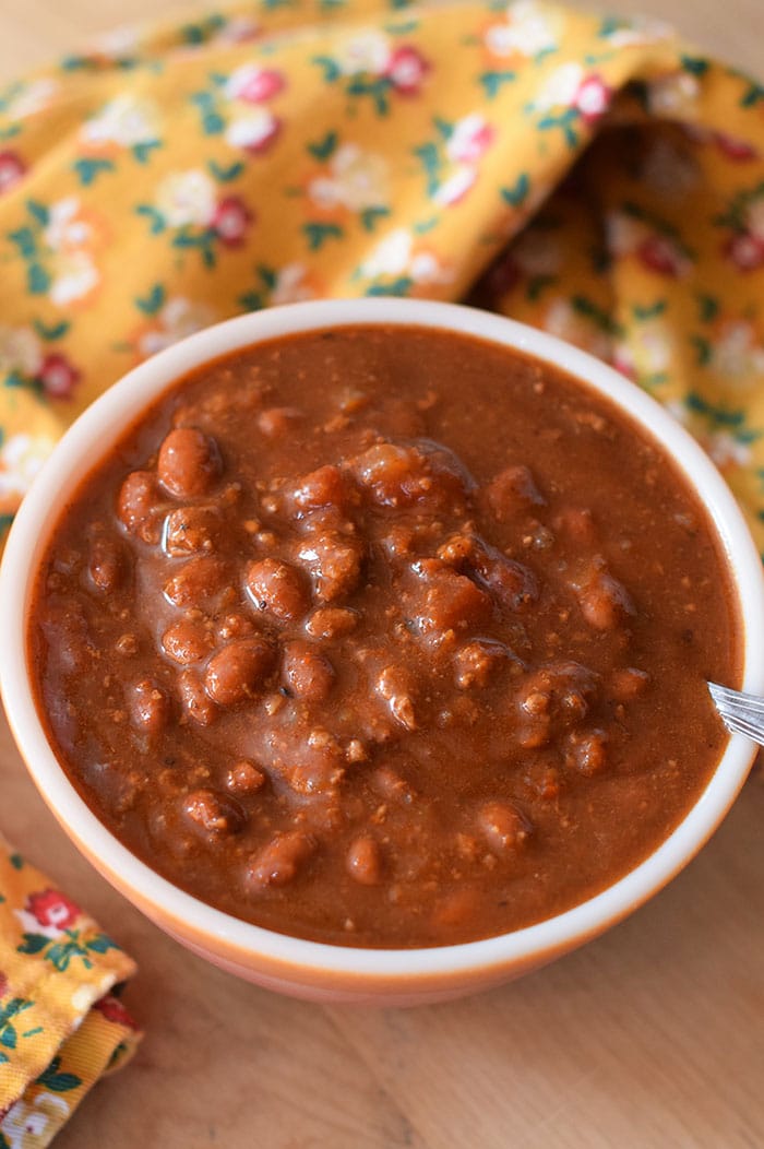 Chilly nights call for a nice hot bowl of homemade chili to warm your heart and soul. Print an easy Instant Pot chili recipe! Best served with cornbread and a dollop of sour cream.