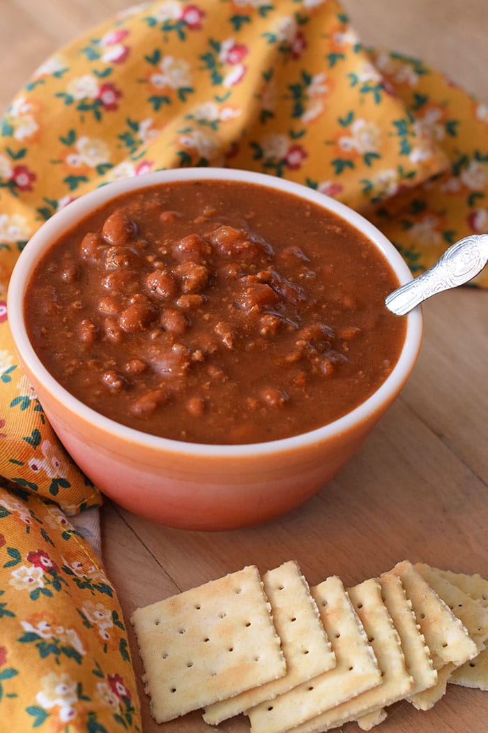 Chilly nights call for a nice hot bowl of homemade chili to warm your heart and soul. Print an easy Instant Pot chili recipe! Best served with cornbread and a dollop of sour cream.