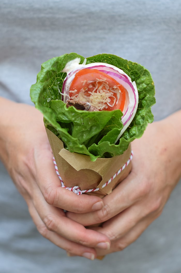 Low Carb Roast Beef Lettuce Wraps make a quick and easy healthy lunch you can take with you on the go. Only a few ingredients and 10 minutes to make!