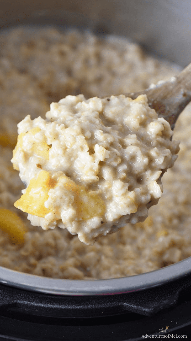 how to make Instant Pot oatmeal, peaches and cream oatmeal recipe