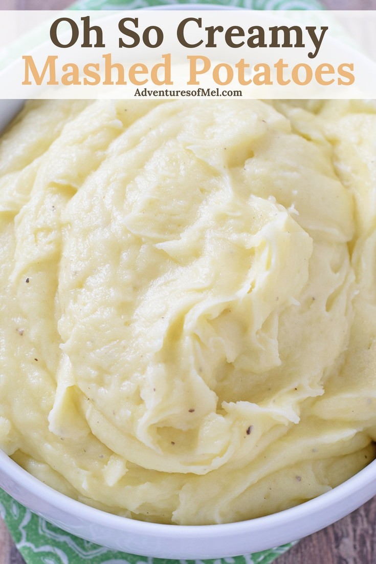 Best recipe for Creamy Mashed Potatoes. Easy and simple, just 5 ingredients whipped together to make a delicious side dish for your family meal or holiday dinner!