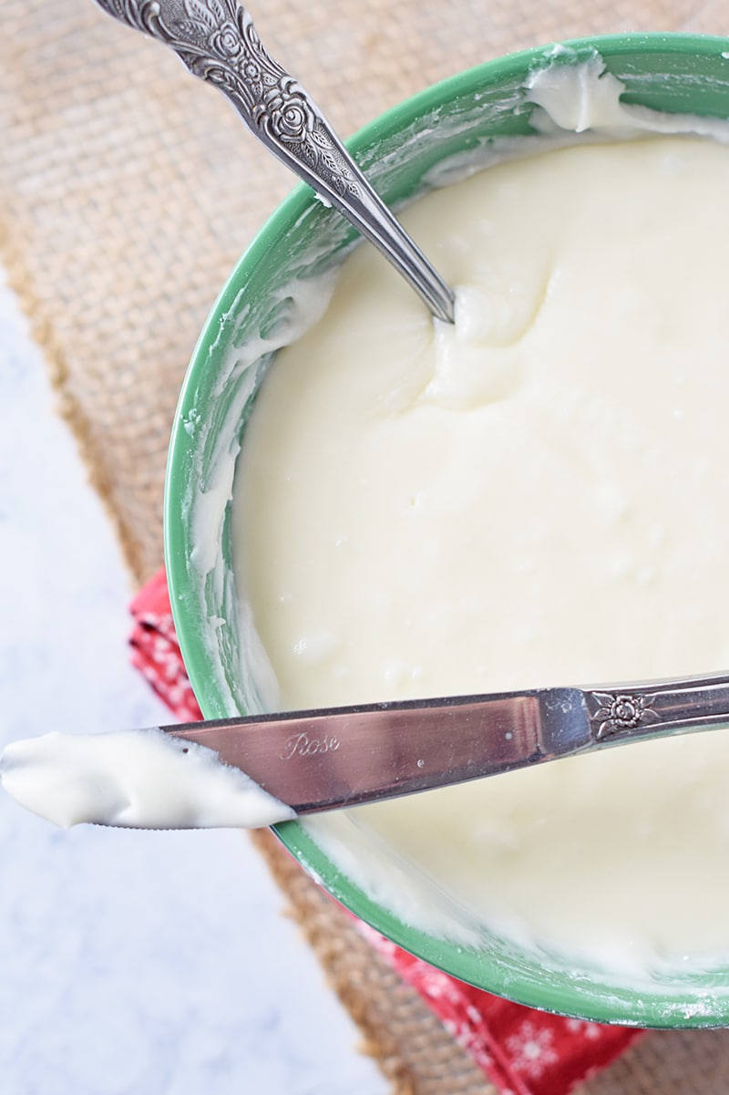 How to make the creamiest dreamiest Easy Sugar Cookie Icing. My mom taught me how to make this icing, and I’ve made it every Christmas since I was a little girl.