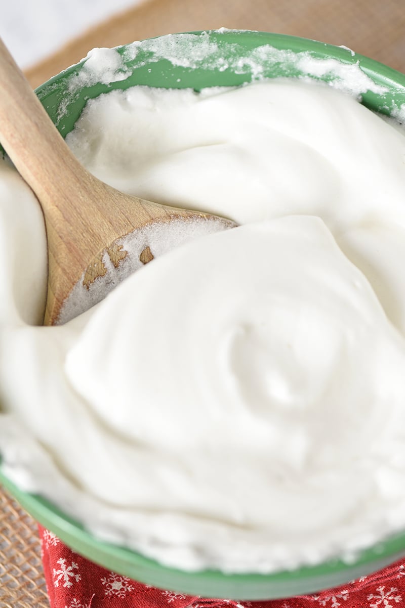 How to make a beautiful Meringue Pie Topping with 4 simple ingredients. Easy recipe for a delicious pie topper that pairs well with chocolate pie, coconut pie, banana cream pie, and more.