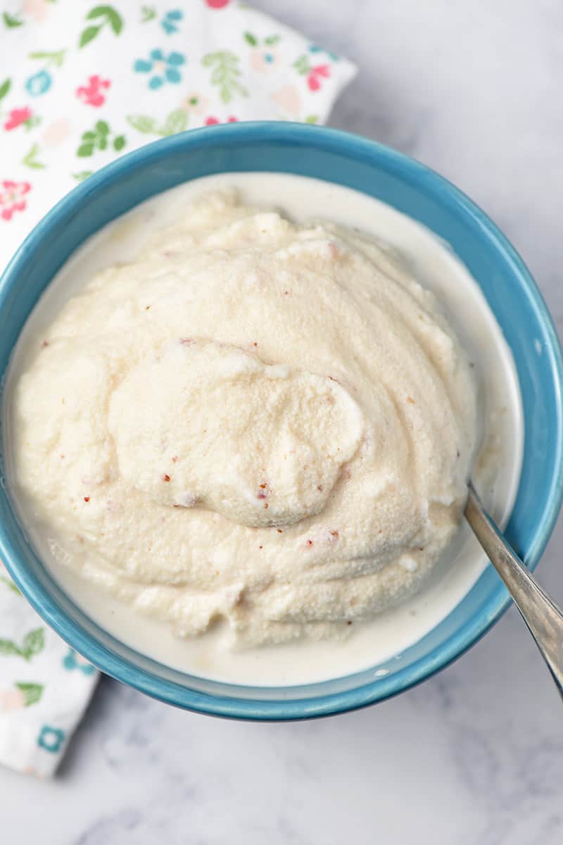 Old-Fashioned Homemade Strawberry Ice Cream