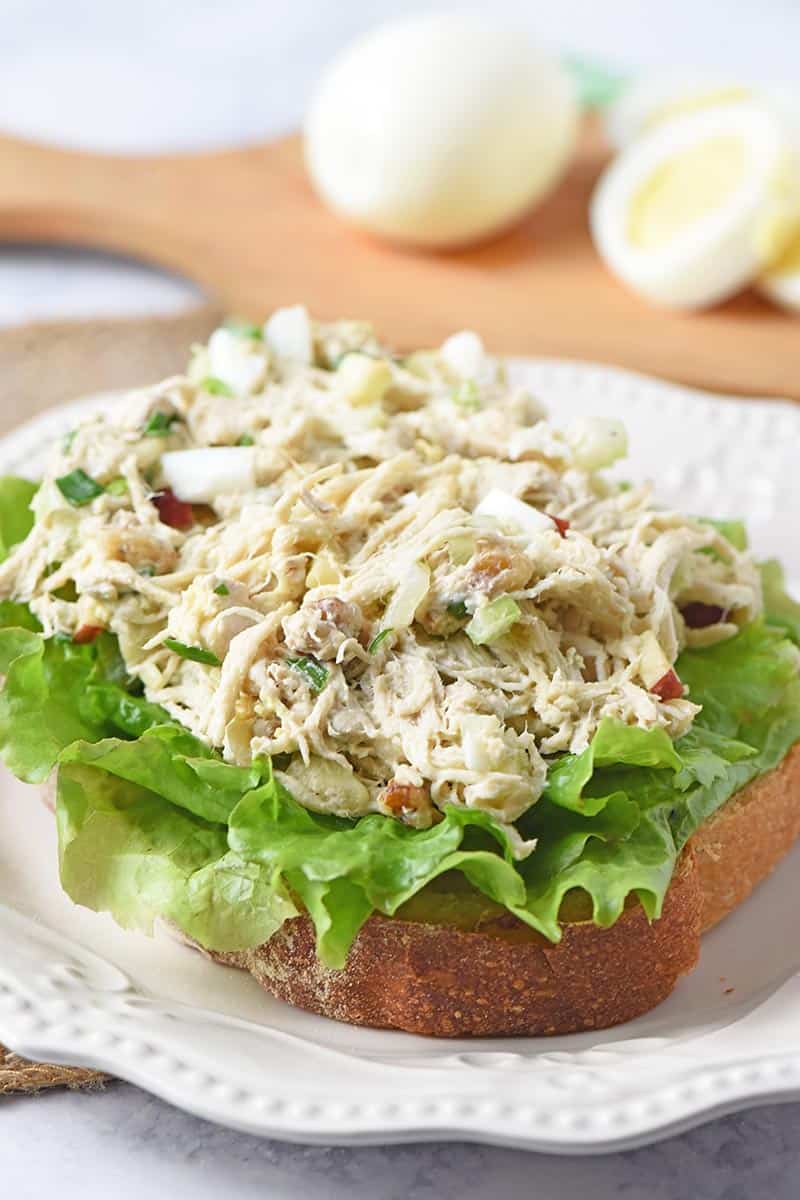 Easy Chicken Salad Recipe with Eggs