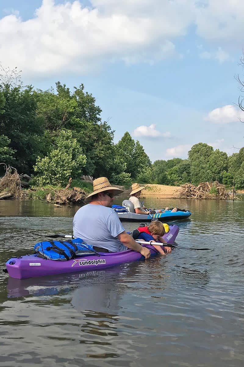 kayaking with kids on the illinois River in a Sun Dolphin kayak