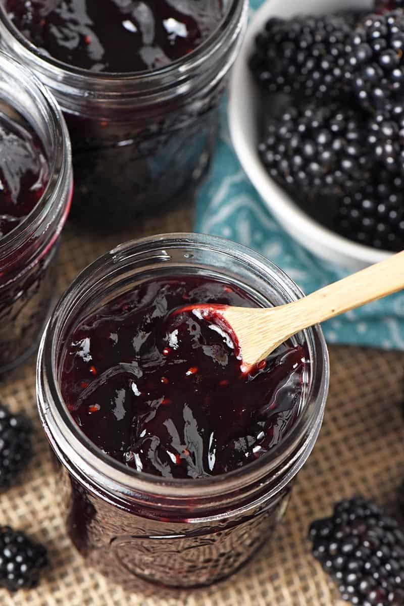 Easy Blackberry Jam Recipe without Pectin