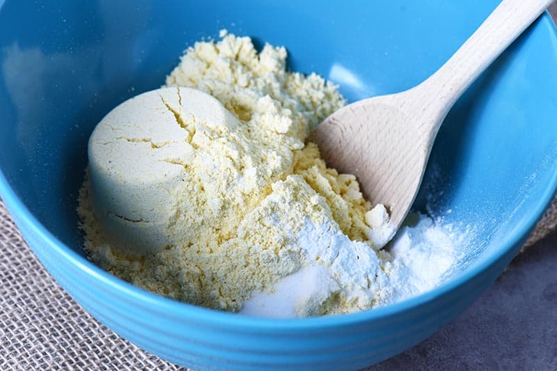 dry ingredients for buttermilk cornbread from scratch