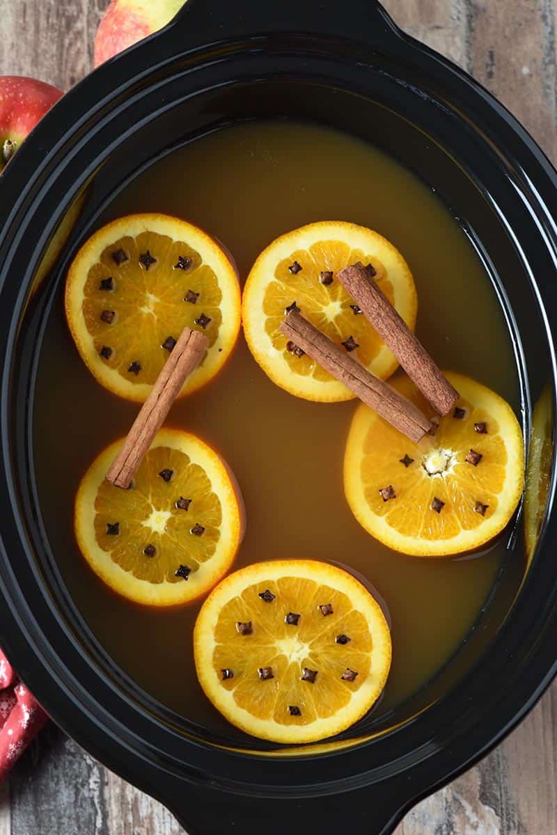 Easy Slow Cooker Mulled Cider