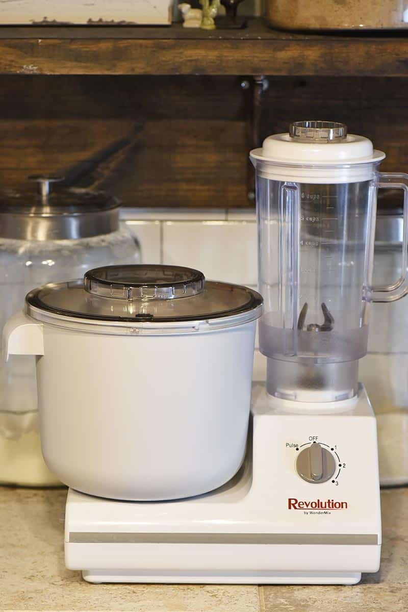 WonderMix kitchen mixer, perfect for fall pumpkin bread recipe