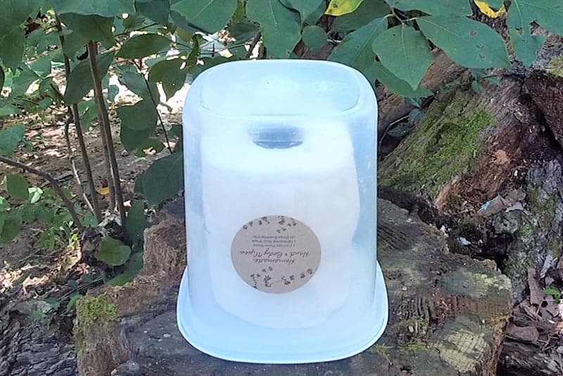 place canister upside down so body wipes can absorb all the liquid